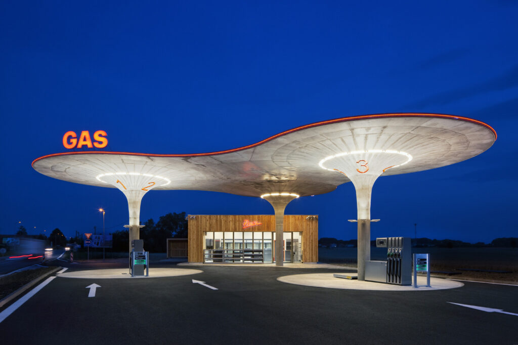 Arco Gas Station Is A Uniquely Chic Urban Fuel Stop